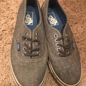 Vans Authentic Canvas skate shoes